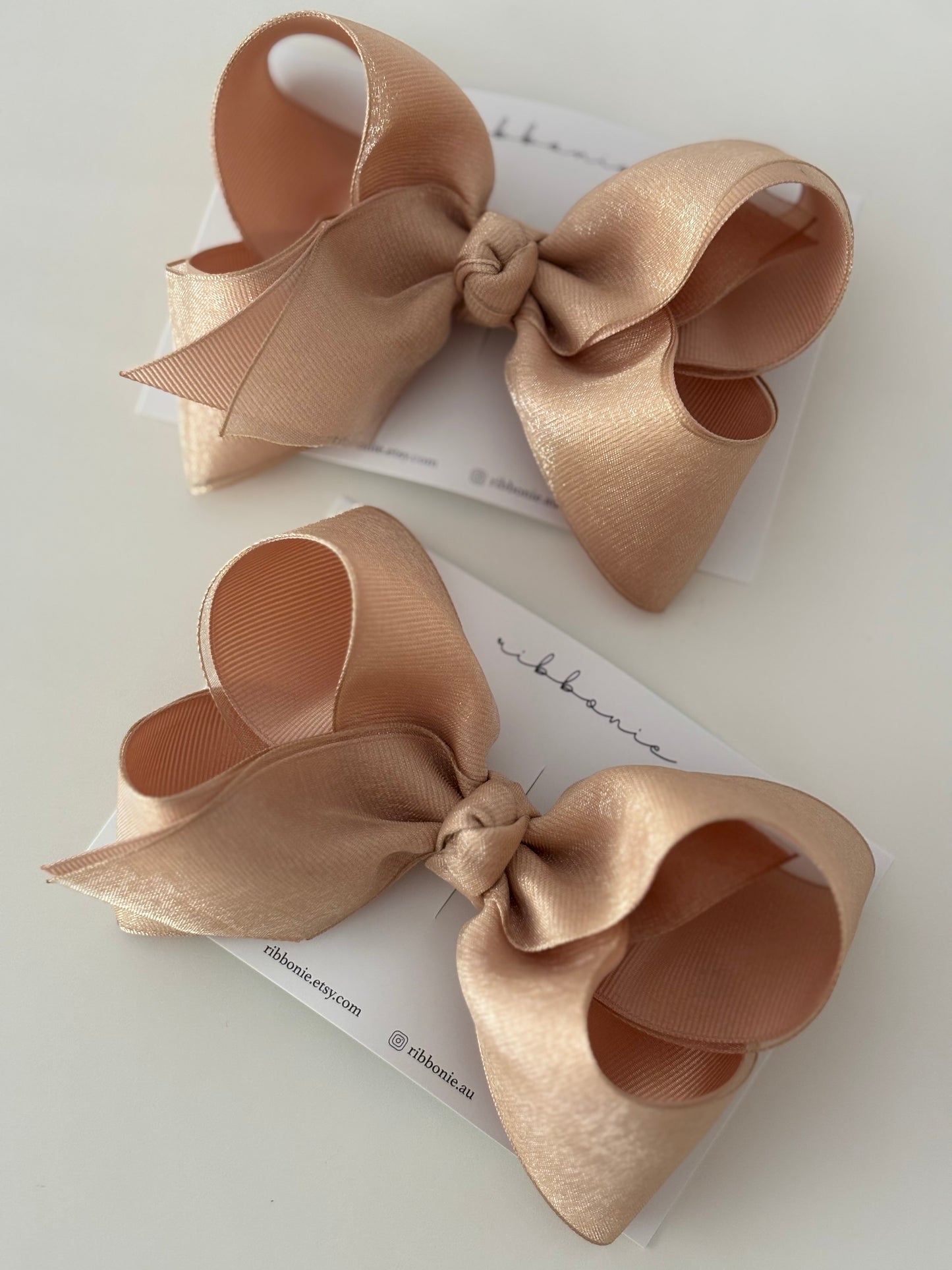 Luxe Organza Grosgrain Hair Bow on a girls’ alligator clip, 12 cm wide, perfect for special occasions