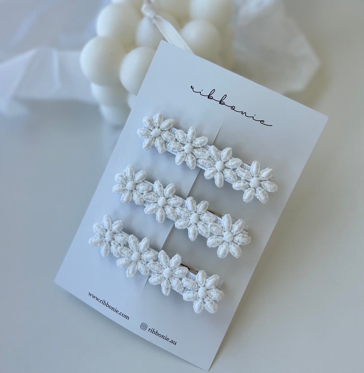 Off white flower hair clip for girls – 6cm stainless steel clip with non-slip grip